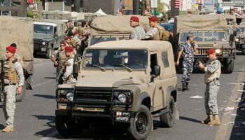 الجيش اللبنانى: سيارة تقل متسللين غير شرعيين صدمت عسكريا ودهسته 2024