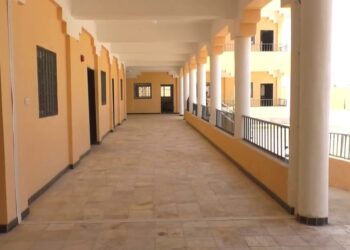 8 ملايين طفل حرموا من التعليم.. مسؤول يمني يتهم الحوثيين 2025