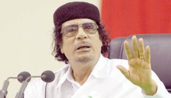 آماتو: فرنسا حاولت اغتيال القذافى بصاروخ أسقط بالخطأ طائرة ركاب 2025