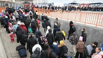 بولندا: اغلقنا الحدود مع بيلاروسيا نهائيا  2025