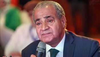 وزير التموين المصرى :  مخزون القمح  لا يكفى شهر والسكر والزيت شهرين 2025