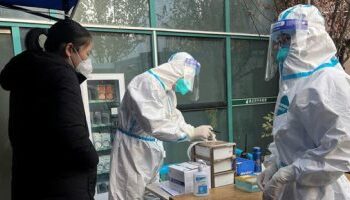 تونس :  أول إصابة بمتحور كورونا "إي جي 5" لدى رضيع 2025