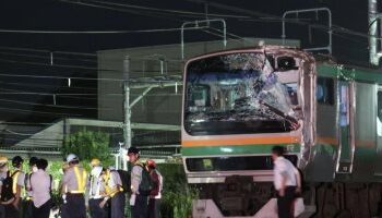  كارثة مروعة فى باكستان …مقتل واصابة العشرات  جراء تصادم قطارين شرقى البلاد  2025