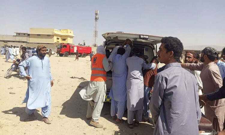باكستان : مقتل 52 شخصًا وإصابة العشرات في تفجير انتحاري  2024