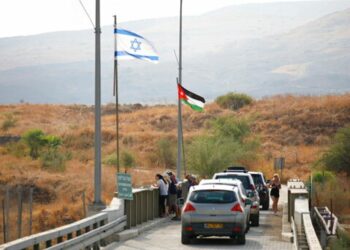 الموساد الاسرائيلي يفتح تحقيقا في تهريب الأسلحة عبر حدود الأردن 2024