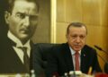 أردوغان يهدد أكراد سوريا: الاستسلام أو الموت 2024