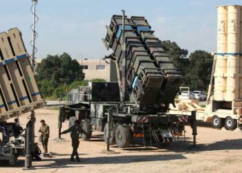 إسرائيل تستهدف مسجدا في مخيم جنين.. وتتحدث عن مقتل "عناصر من حماس 2025