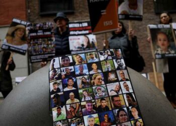 أهالي الرهائن لدى حماس يصبّون غضبهم على الحكومة الإسرائيلية 2025