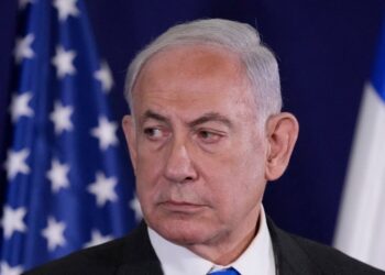 الجيش الإسرائيلي  يطالب بسحب الثقة من نتنياهو...اعرف التفاصيل  2025