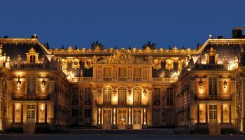 فرنسا: إخلاء "قصر فرساى" وحديقته بعد إنذار بوجود قنبلة 2025