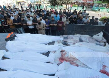 مجازر إسرائيل تهدد بانهيار قدرات المستشفيات في غزة 2025