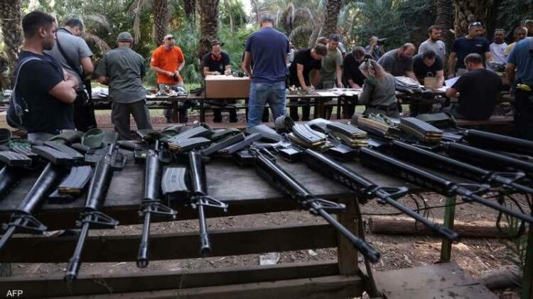 إسرائيل توافق على اقتناء الأسلحة النارية للمدنيين 1 إسرائيل توافق على اقتناء الأسلحة النارية للمدنيين 2025