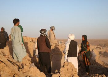 ارتفع ضحايا زلزال أفغانستان لأكثر من 2400 قتيلا 2024