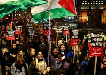  عاجل ...البرلمان البريطاني يصوّت ضد وقف النار بغزة 2025