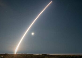  رغم الرفض الأوروبى...فرنسا تختبر بنجاح صاروخا باليستيا استراتيجيا 2025