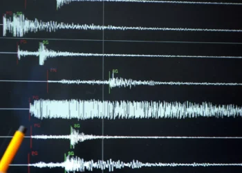 زلزال مدمر  يضرب  سواحل كاليفورنيا الأمريكية  2025