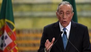 عاجل .. الرئيس البرتغالى يحل البرلمان ويدعو لانتخابات مبكرة 2025