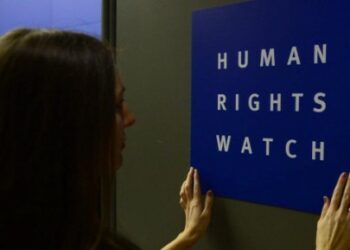 “هيومن رايتس ووتش” تعرب عن قلقها إزاء استضافة الإمارات مؤتمر كوب28 2025