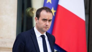  وزير الدفاع الفرنسى  يزور مصر ضمن  جولة بالشرق الأوسط 2025