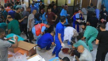 اضراب  لأطباء بريطانيا تضامنا مع شهداء الرعاية الصحية فى غزة 2025