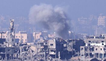 جيش الاحتلال  الإسرائيلي يقصف سوريا ردا على استهداف إيلات 2025