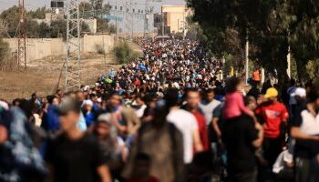  تدمير 4 مساجد إثر قصف إسرائيلى على جباليا شمال غزة 2025