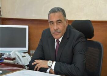 رئيس البورصة المصرية:  المشروعات الصغيرة والمتوسطة ليس لها خطط فى بلادنا 2025