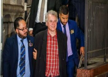 عاجل ...القبض على مستشار اوباما بسبب عنصريته ضد الإسلام  2025