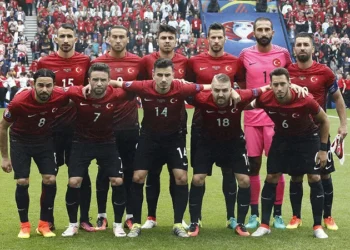 تجميد نشاط كرة القدم فى تركيا بسبب اعمال  الشغب فى  الملاعب  2024