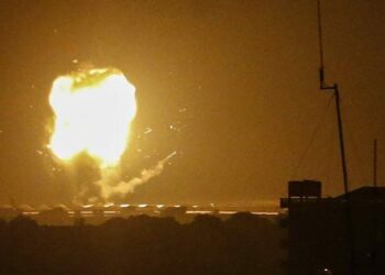 قصف إسرائيلي يستهدف مطار حلب 2024