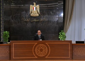 مدبولي يكشف عن تحرك الحكومة بشأن اللاجئين في مصر 2024
