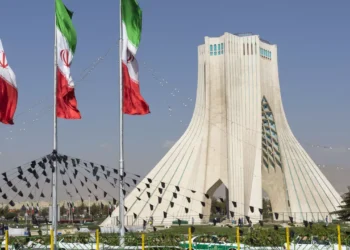 طهران تتوعد باكستان وتطلب تفسيرا فوريا من إسلام أباد حول الضربات الجوية التي شنتها على مناطق إيرانية 2024