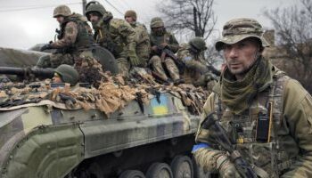 الجيش الأوكراني : دمرنا طائرتين روسيتين فوق بحر آزوف 2024