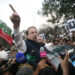 Former Pakistani Prime Minister Nawaz Sharif addresses lawyers holding a protest outside deposed Chief Justice Iftikhar Chaudhry's residence in Islamabad February 21, 2008. Over a hundred lawyers marched to Chaudhry's residence, demanding he be reinstated and Pakistan President Pervez Musharraf resign.  REUTERS/Goran Tomasevic
(PAKISTAN) - RTR1XDGL