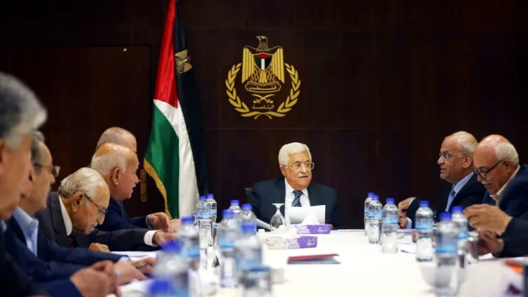 عاجل ….إسرائيل تدرس الاستعانة بمسؤولين في السلطة الفلسطينية لإدارة غزة 2024