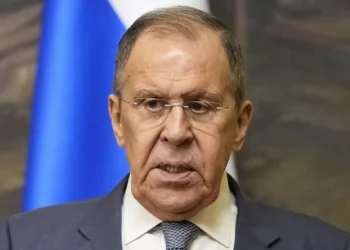 لافروف: الاعتراف بصلاحية زيلينسكي رئيسا لأوكرانيا قد تنتهي في 21 مايو المقبل 2025