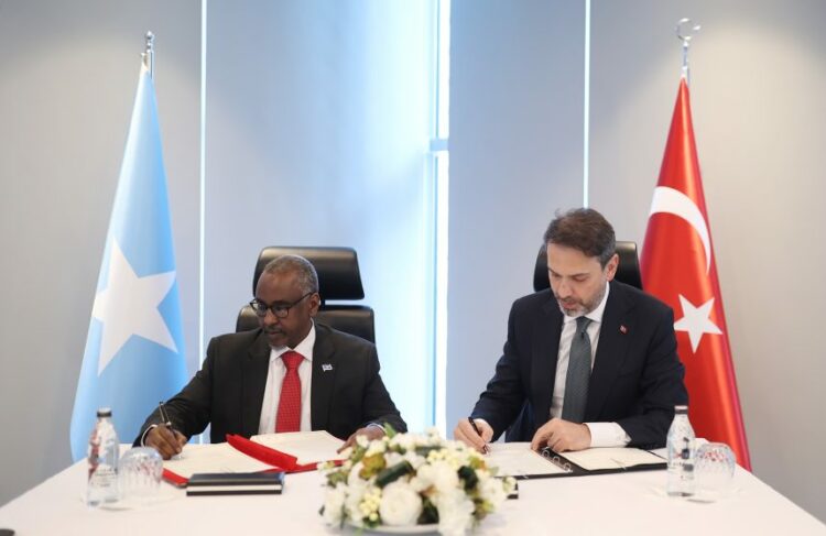 تركيا تستعد للتنقيب عن النفط والغاز في الصومال 2024