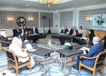 6 دول عربية يطالبون بوقف فوري لإطلاق النار وزيادة المساعدات إلى غزة 2025