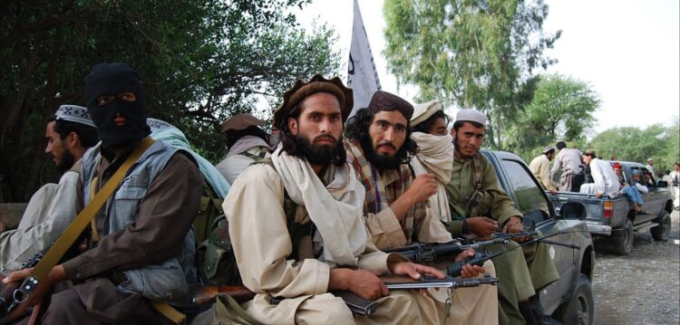 شبكة حقاني تعطي ضوء أخضر على عودة المفاوضات بين باكستان وتحريك طالبان 2024