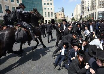 عاجل : الحريديم يسيطر على مناطق فى تل أبيب بعد مظاهرات ضد الحكومة 2024