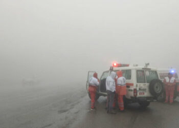 Rescue team work following a crash of a helicopter carrying Iran's President Ebrahim Raisi, in Varzaqan, East Azerbaijan Province, Iran, May 19, 2024. Azin Haghighi/Moj News Agency/WANA (West Asia News Agency) via REUTERS ATTENTION EDITORS - THIS IMAGE HAS BEEN SUPPLIED BY A THIRD PARTY.   BEST QUALITY AVAILABLE