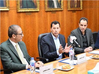 لماذا تظاهر أولياء الأمور أمام وزارة الشباب والرياضة المصرية ؟ 1 لماذا تظاهر أولياء الأمور أمام وزارة الشباب والرياضة المصرية ؟ 2025