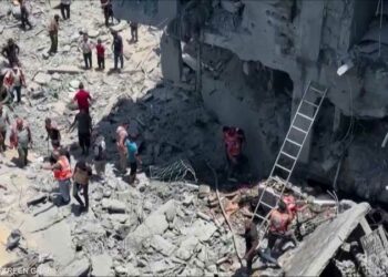 القسام توعدت برد قاسى …مقتل 10 من أقارب إسماعيل هنية في غارة جوية إسرائيلية 2024