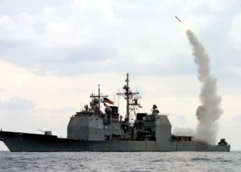 عاجل…الجيش الأمريكي يعلن تدمير زورقين و8 مسيرات لـ"أنصار الله" في البحر الأحمر 2024