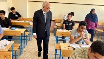 عاجل …وزير التعليم المصرى يحيل واضع امتحان الفيزياء للثانوية العامة للتحقيق 2024