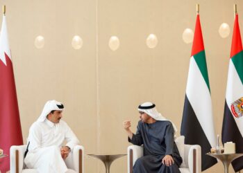 رئيس الإمارات وأمير قطر يبحثان العلاقات الثنائية وأزمة غزة 2024