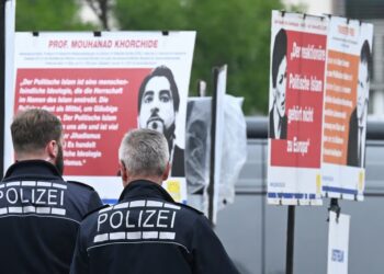 جريمة قتل ضابط شرطة ألماني تشعل الجدل حول الهجرة قبل انتخابات الاتحاد الأوروبي 2024