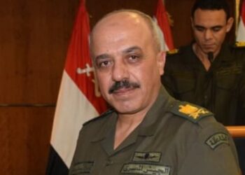 الفريق أحمد خليفة: من قيادة المدفعية إلى رئاسة أركان حرب الجيش المصري 2024