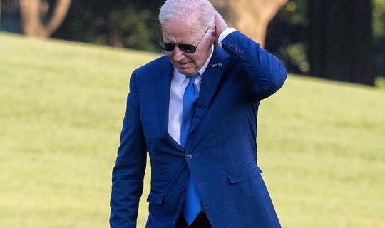 بايدن يرفض التنحي عن سباق الرئاسة ويدعو للوحدة بين الديمقراطيين 1 بايدن يرفض التنحي عن سباق الرئاسة ويدعو للوحدة بين الديمقراطيين 2025