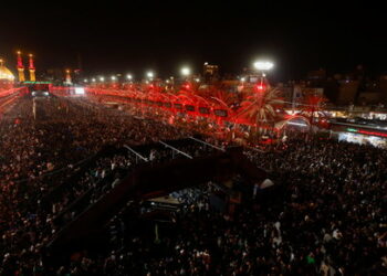 Shi'ite Muslim pilgrims take part in a mourning ceremony, during the holy Shi'ite ritual of Arbaeen, in the holy city of Karbala, Iraq September 5, 2023. REUTERS/Alaa al-Marjani